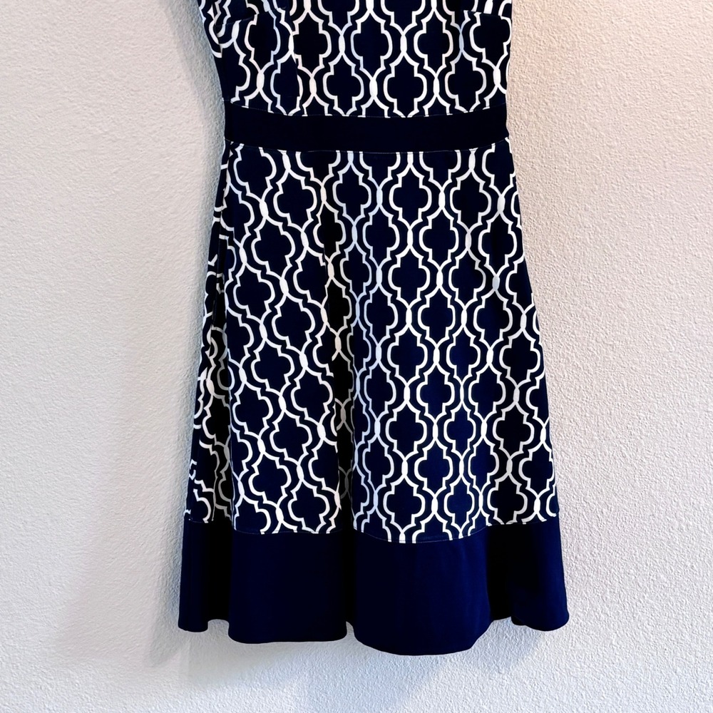 Lands‎ End Fit and Flare Dress 0P Navy Blue White Geometric Trellis Nautical - Picture 5 of 12